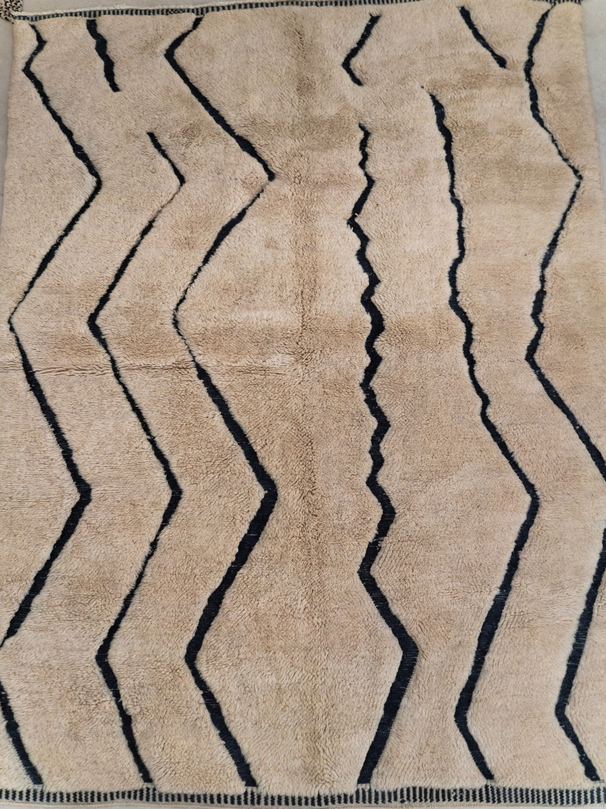 Ullteppe 275×185 cm – Håndlaget Mrirt