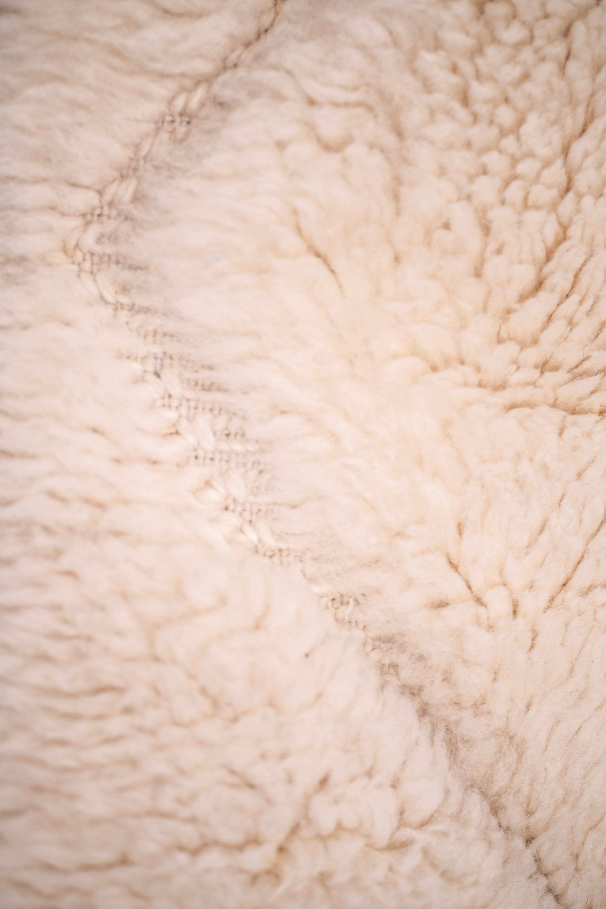 Ullteppe 260×165 cm – Håndlaget Mrirt