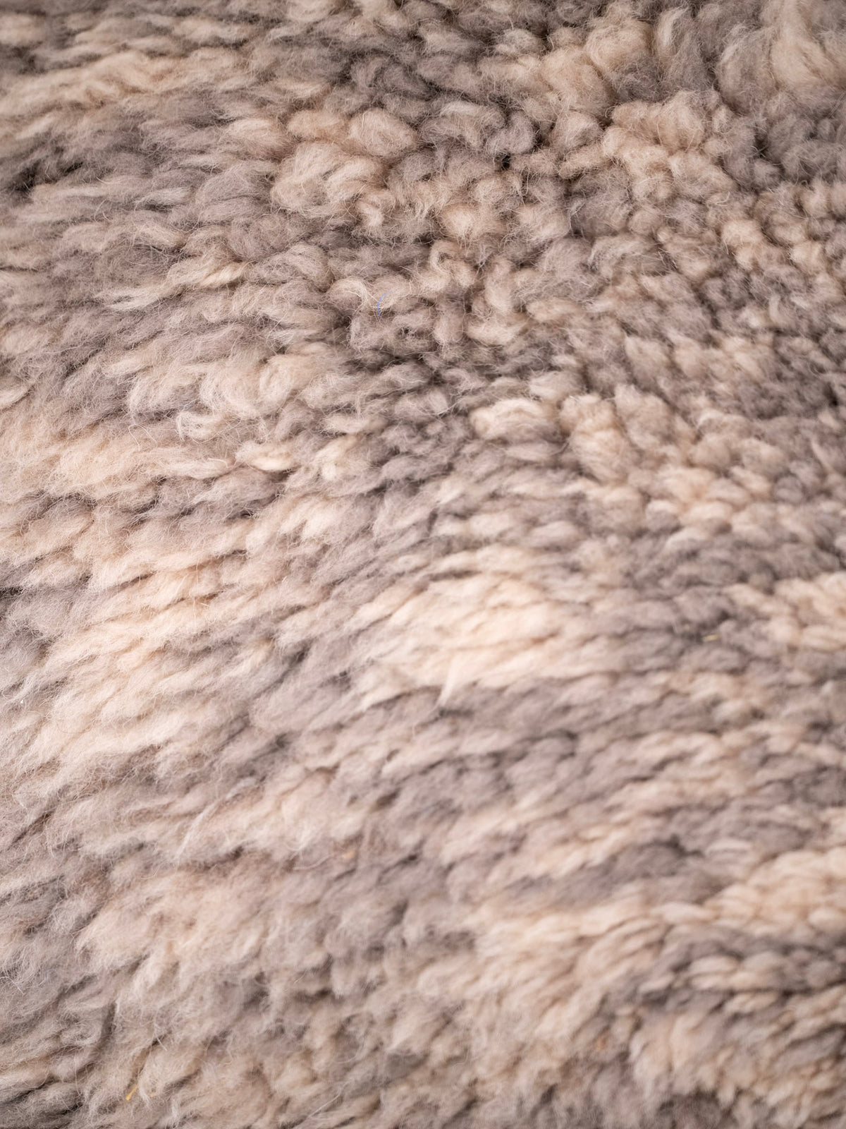 Ullteppe 240×170 cm – Håndlaget Mrirt
