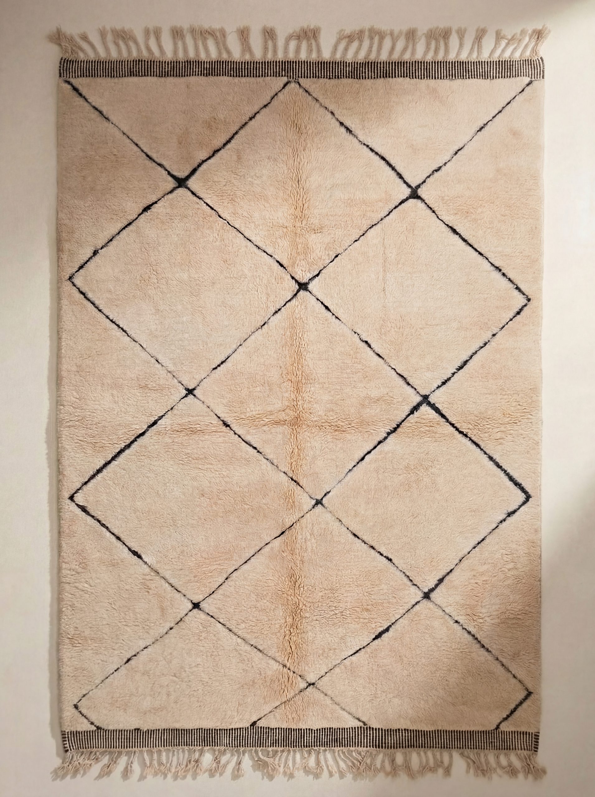 Ullteppe 305x200 cm – Håndlaget Mrirt