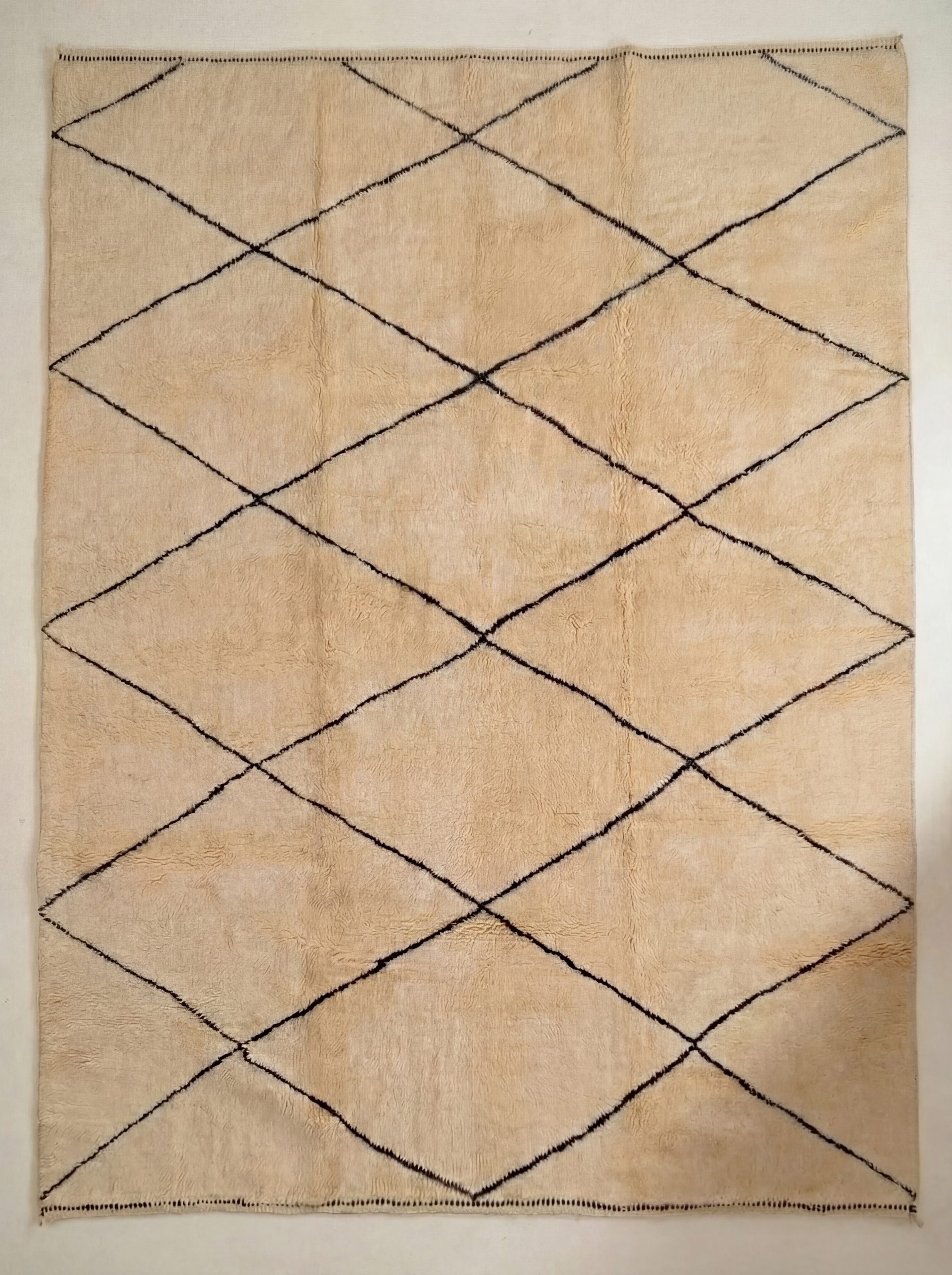 Ullteppe 305x265 cm – Håndlaget Mrirt