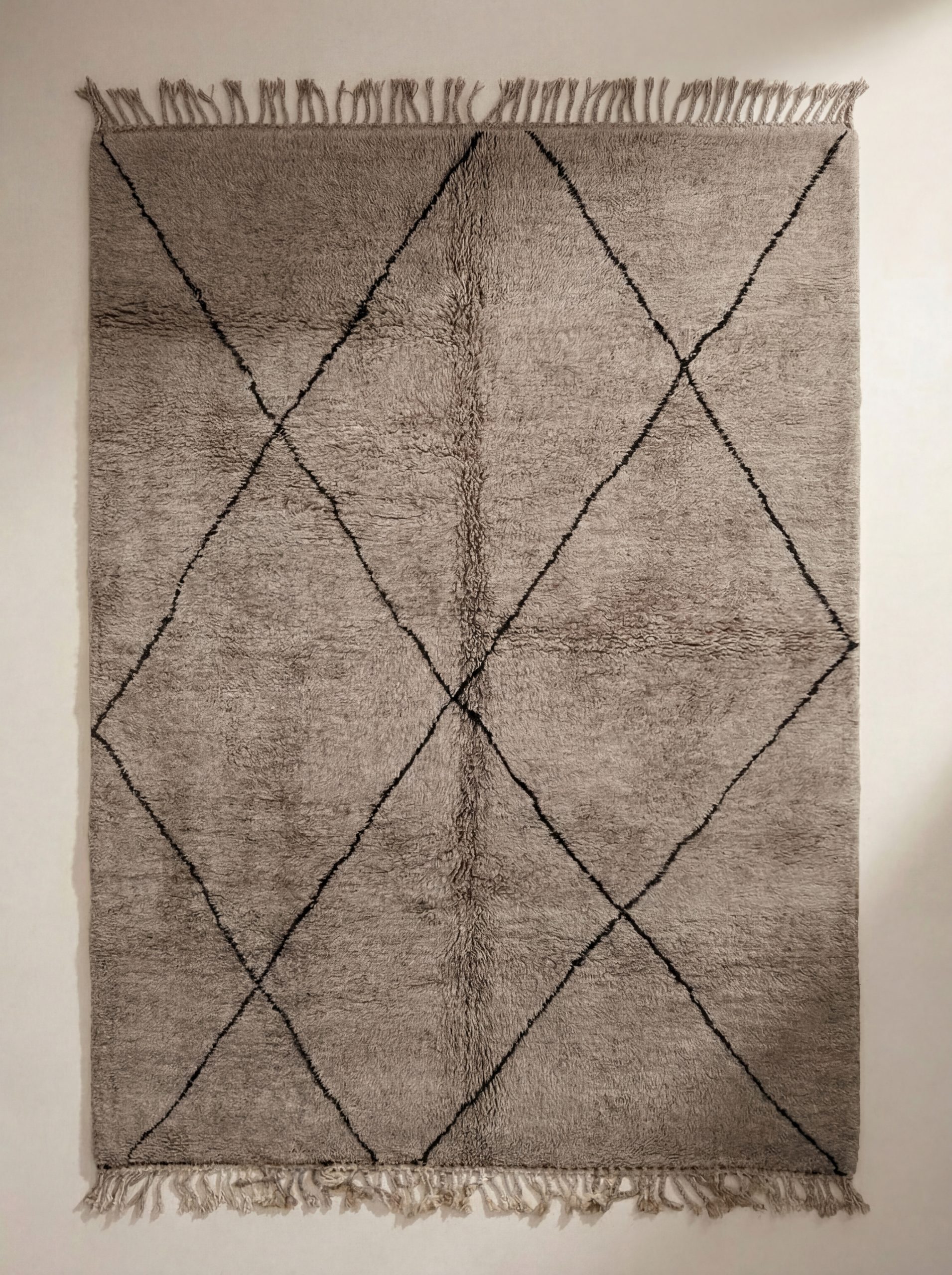 Ullteppe 245x175 cm – Håndlaget Mrirt